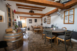 Buvette le Petit Bonheur - La Cibourg - Suisse--5